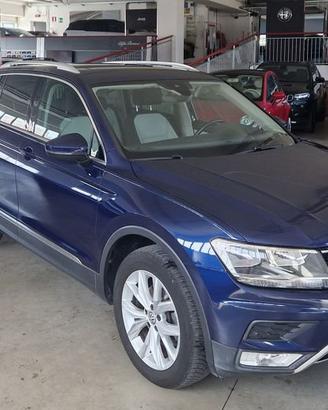 Volkswagen Tiguan 2.0 tdi Business 4motion 15...