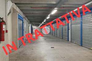 AUTORIMESSA A NAPOLI