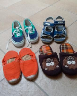 4 paia di scarpe n°32 Vans, Primigi,Defonseca