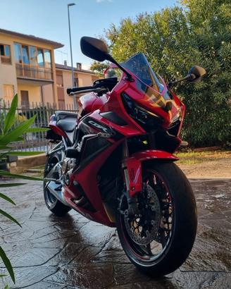 CBR650R 2022 24000 Km