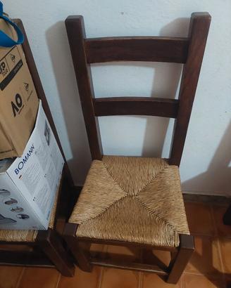 Sedie e tavolino in legno massello