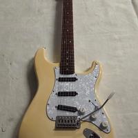 Squier Bullet Stratocaster modificata