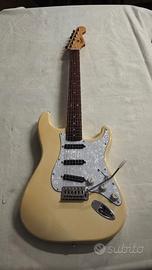 Squier Bullet Stratocaster modificata