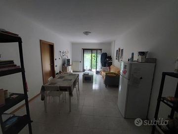 Bilocale con cantina e posto auto