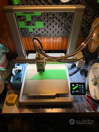 Stampante 3d  bambulab a1 combo con ams
