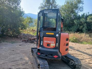 escavatore hitachi zaxis 38u  