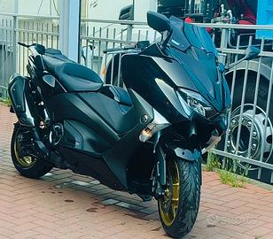 T.MAX XP 530 IMPECCABILE 