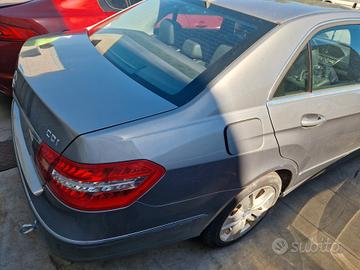 Mercedes Benz E 220 CDI w212 651924 per ricambi (2