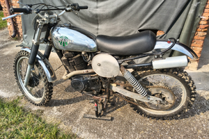 Suzuki DR 400 S (Victor)