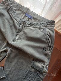 Pantaloni cargo