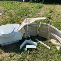 Bagnio completo di tutto