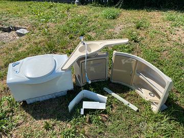 Bagnio completo di tutto