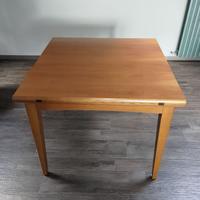 Tavolo quadrato/rettangolare 4/8 posti