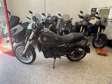Benelli Leoncino 500 X