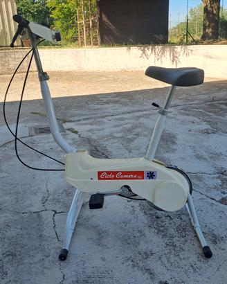Cyclette-bicicletta