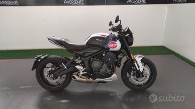 Triumph Trident 660 TRIPLE TRIBUTE EDITION