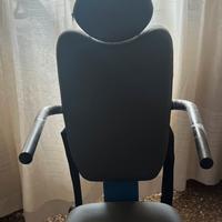Sedia per fare le scale con motore elettrico