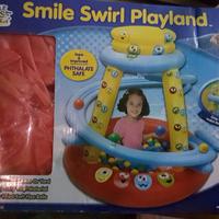 Piscinetta gonfiabile con palline