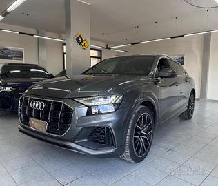 AUDI Q8 50 TDI 286 CV quattro S-Line TETTO/ LUCI