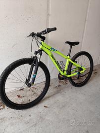 Bicicletta rockrider st100