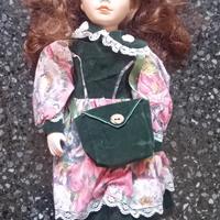 bambola di porcellana vintage