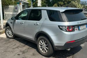 Land Rover Discovery Sport 2015