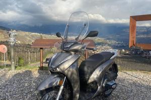 Honda SH 350i