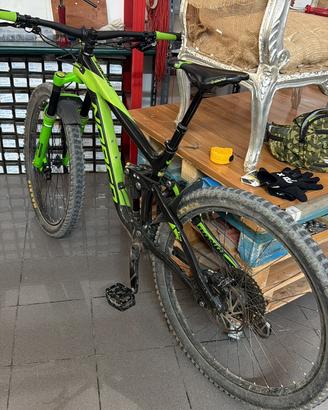 Norco Range 29 carbonio