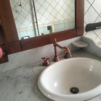 mobile bagno con lavabo integrato e top vero marmo