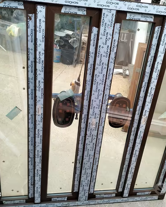 Infisso in PVC Bi-Colore