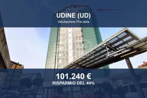 Immobile in asta di 156 m² con più di 5 locali a U