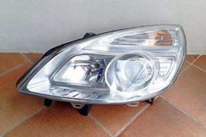 Faro anteriore sinistro Renault Scenic 2