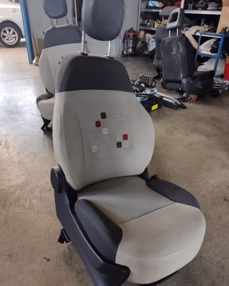 Sedile anteriore dx FIAT PANDA del 2014