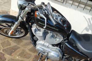 Harley Davidson 883