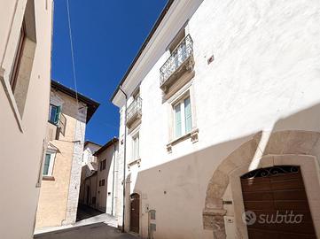 LABORATORIO A L'AQUILA