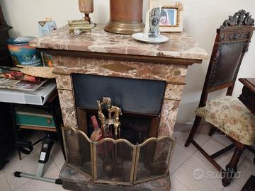 stufa a legna in marmo 