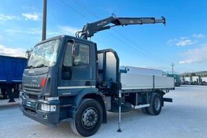 Iveco Eurocargo 180E28 Cassone con Gru