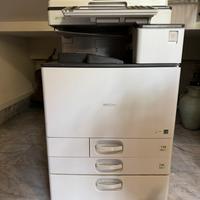 Multifunzione ricoh mp c3003 a colori A4 A3