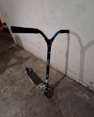 monopattino da freestyle