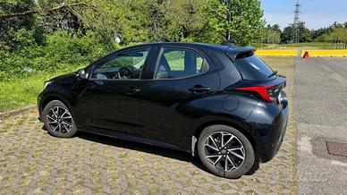Toyota Yaris Hybrid 1.5 Trend - 9.800km