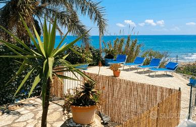 Casa Fronte Mare parcheggio privato