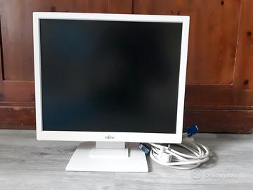 Monitor 19" Fujitsu LCD/TFT/VGA