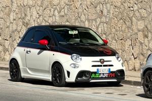 Allestimento abarth Auto