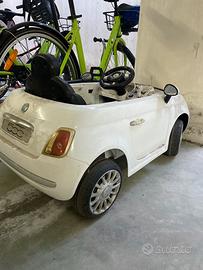 Macchinina elettrica per bimbo