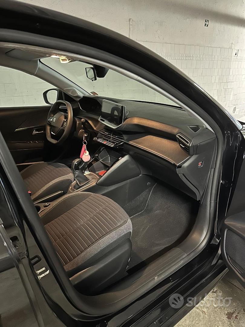 Peugeot 208 2023 photo 5