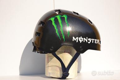 Casco Monster energy