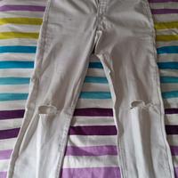 jeans zara  bianchi strappati 