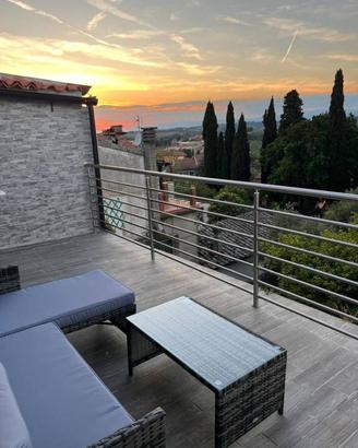 Attico / Mansarda di 150 m² con 5 locali a Montesp