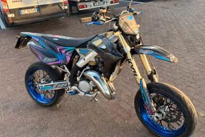 TM 125 motard