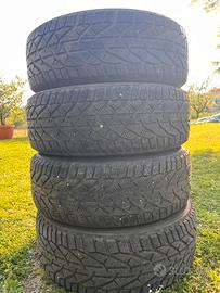 Gomme 225 60 17